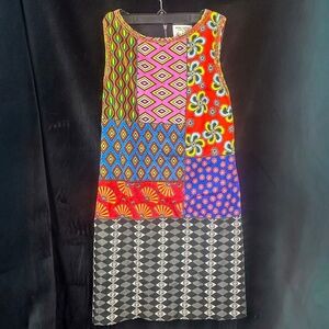 Alice + Olivia colorful sheath size medium